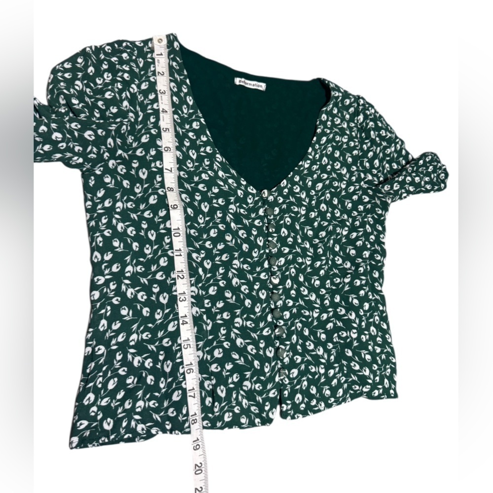 Reformation Green White Floral V Neck Crop Top Blouse Size Small - Picture 7 of 9
